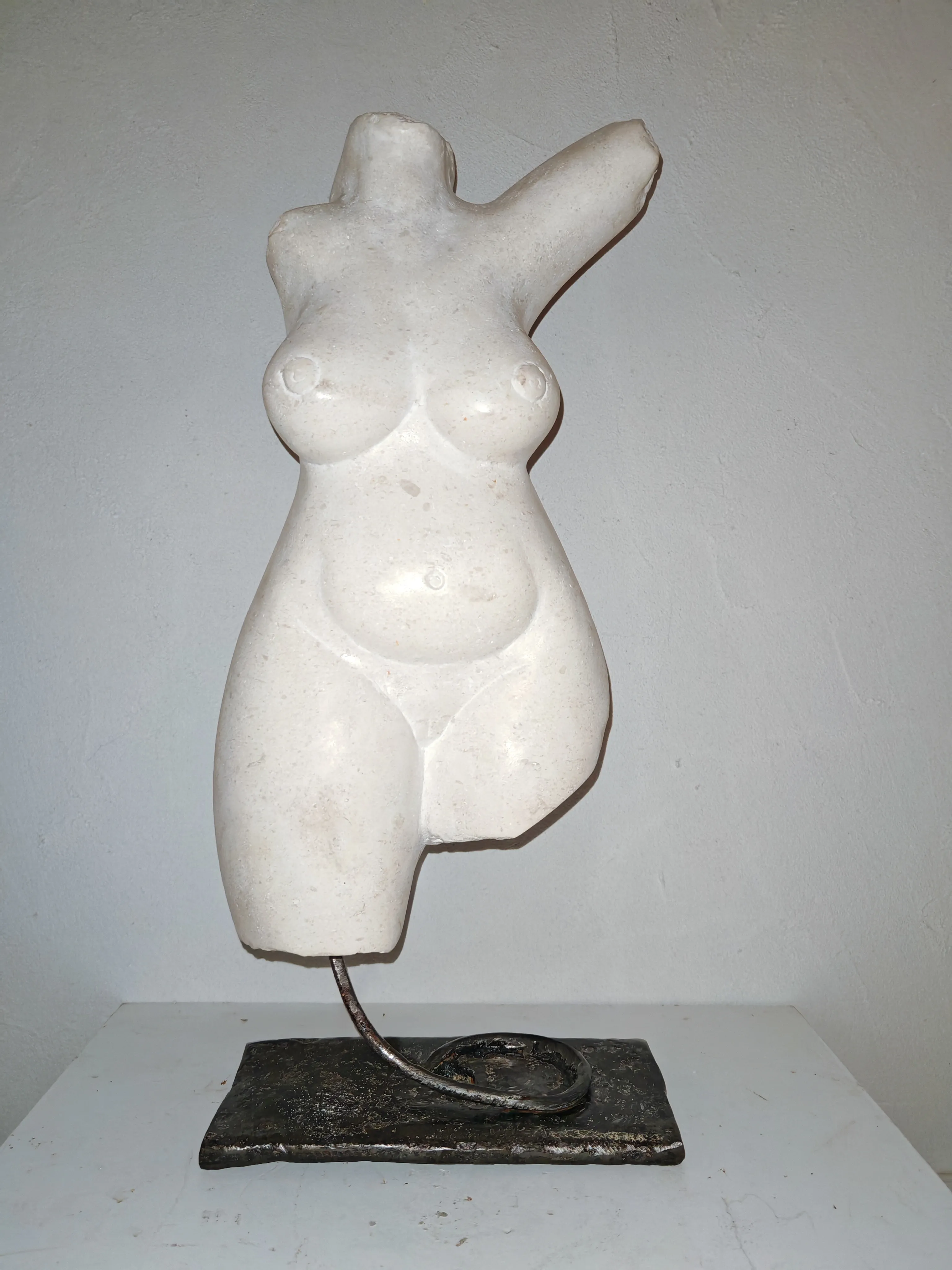 Venus, sculpture, Daniel Gerussi